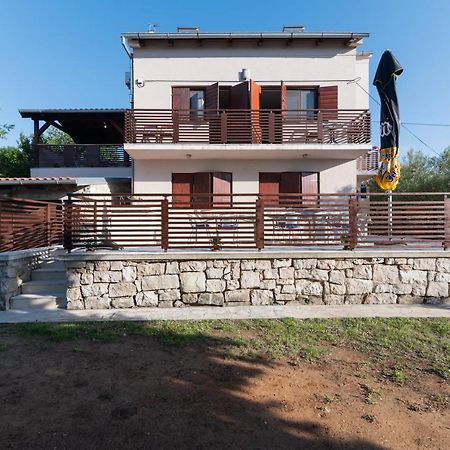 Beachfront Apartments Calm Sea Преко Экстерьер фото