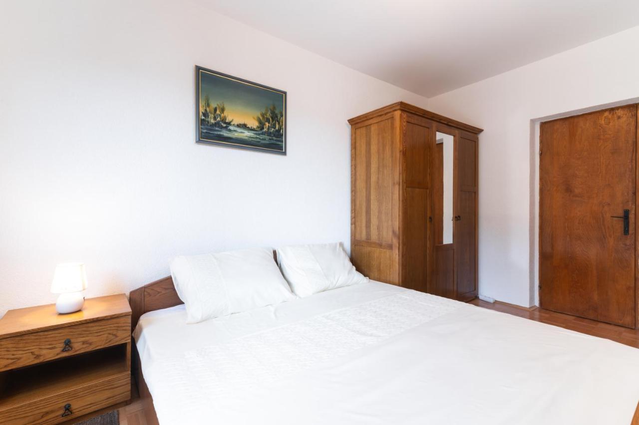 Beachfront Apartments Calm Sea Преко Экстерьер фото